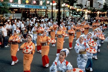 山形の花笠祭